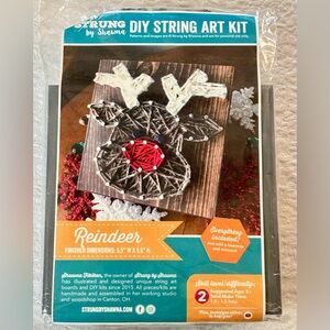 STRUNG by Shawna DIY String Art Kit Reindeer